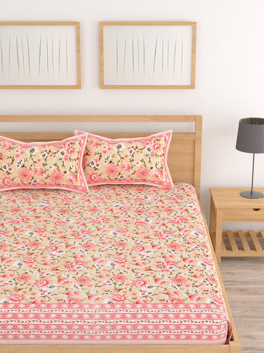 Lali Prints Pink Floral Printed 210 TC King Bedsheet With 2 Pillow Covers