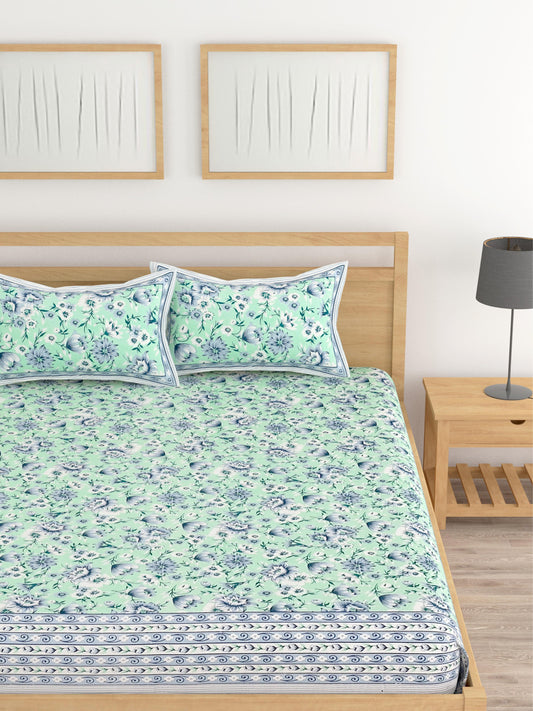 Lali Prints Turquoise Blue Floral Cotton 210 TC King Bedsheet with 2 Pillow Covers